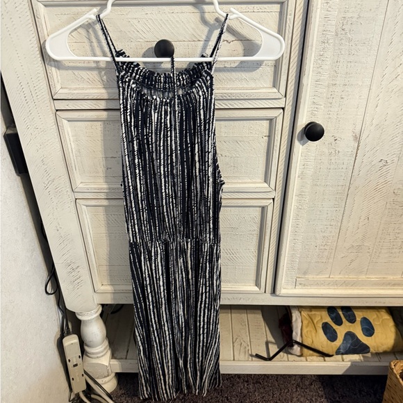 LOFT Black and White Halter Maxi Sundress - Picture 3 of 4